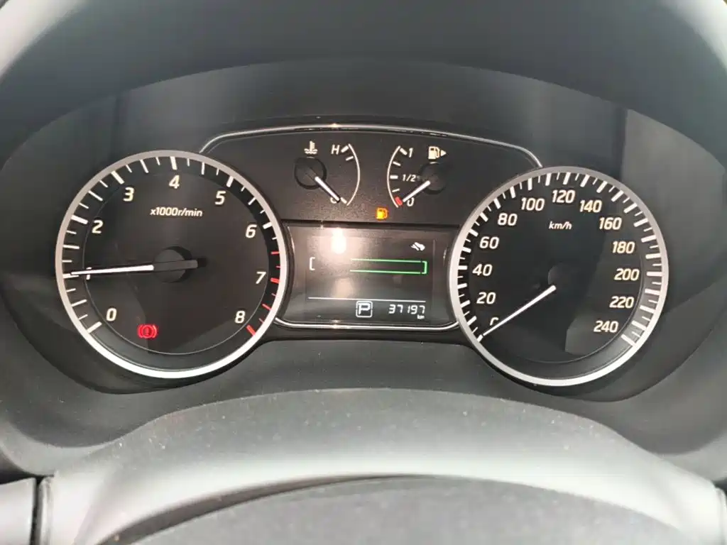 Nissan Sylphy — миниатюра 12