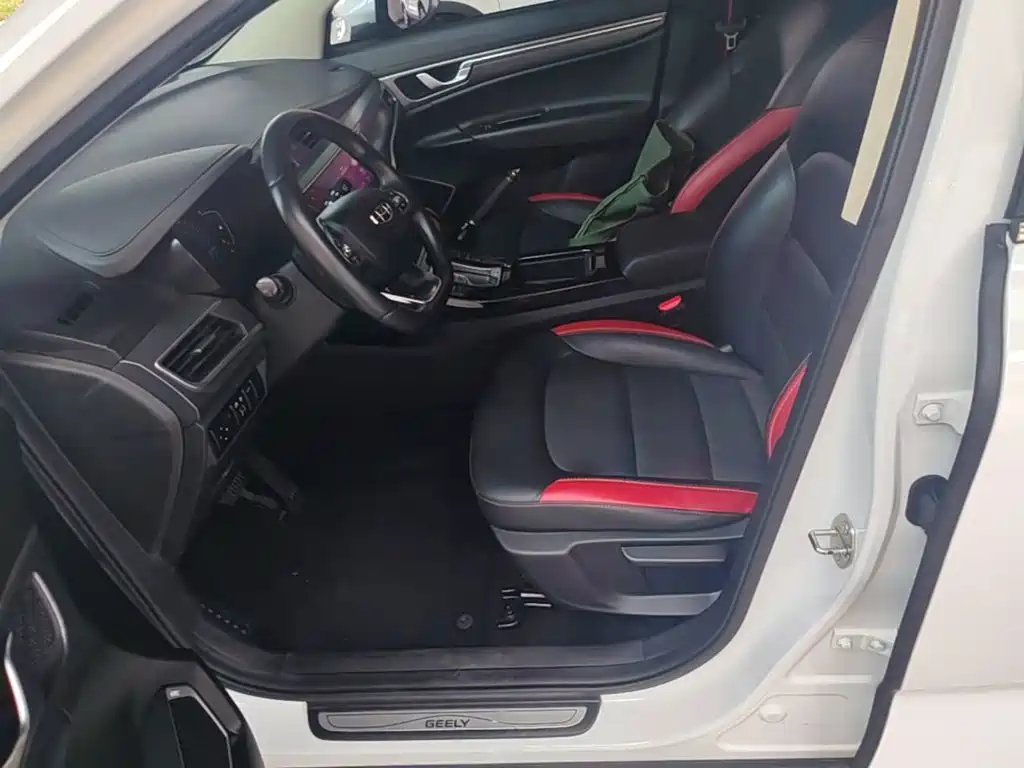 Geely Emgrand GS — миниатюра 15