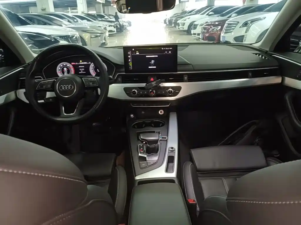 Audi A4L — миниатюра 10