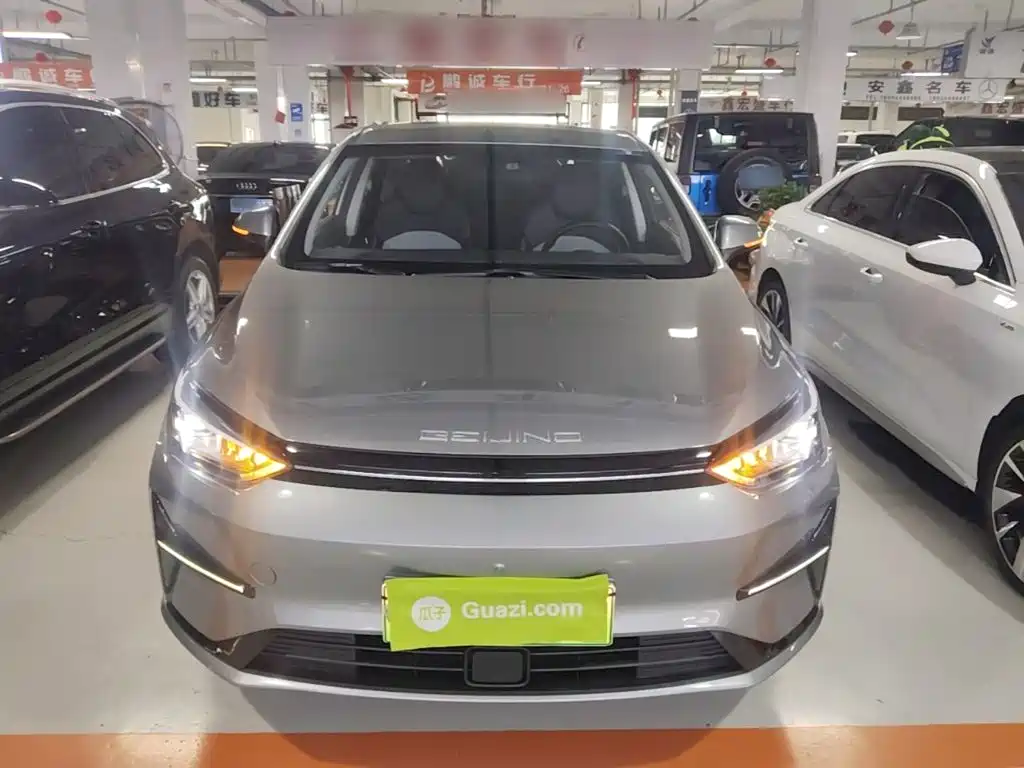 BAIC EU5 Plus — миниатюра 3