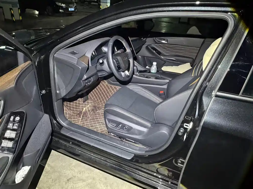 Toyota Avalon 2026 2.0L Luxury