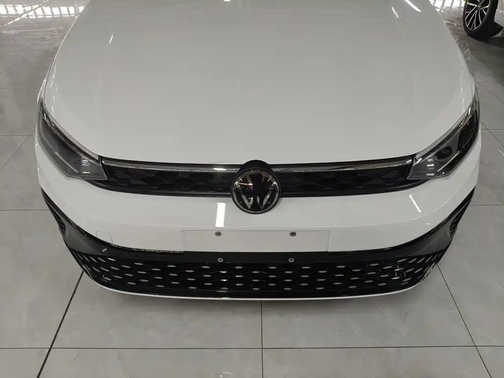 Volkswagen Lavida — миниатюра 17