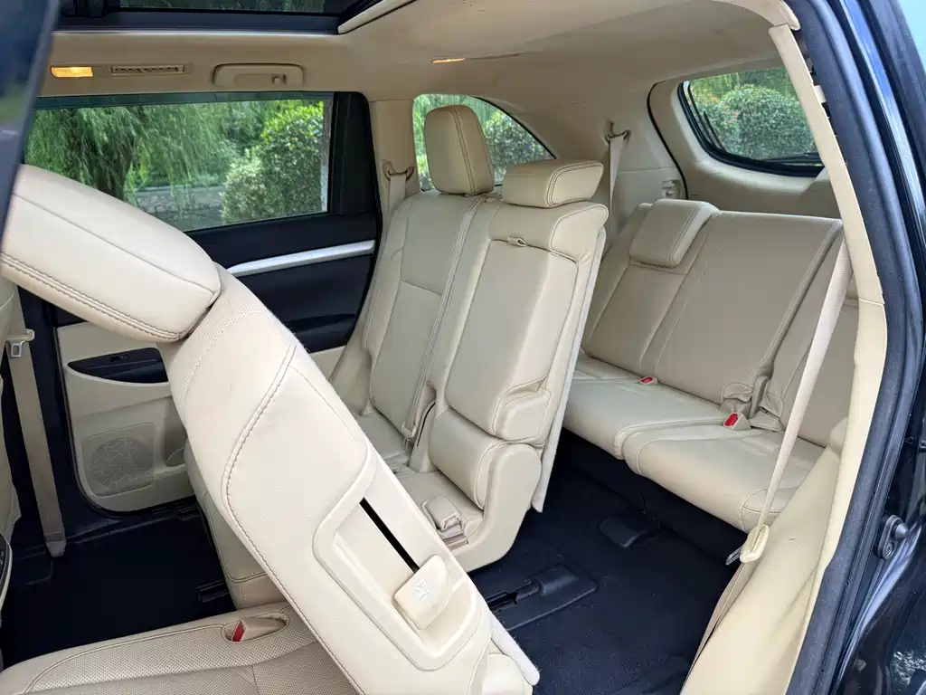 Toyota Highlander — миниатюра 17