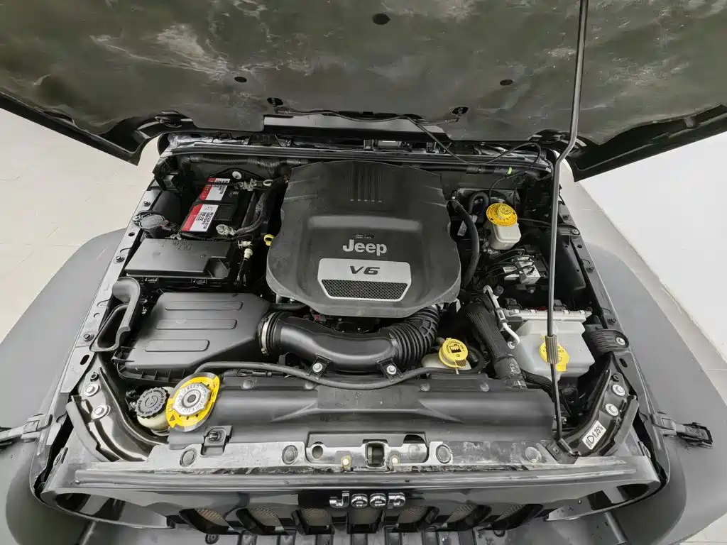 Jeep Wrangler — миниатюра 6