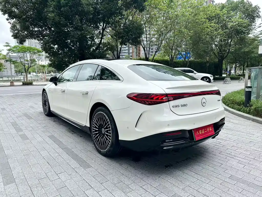 Mercedes-Benz EQS — миниатюра 5