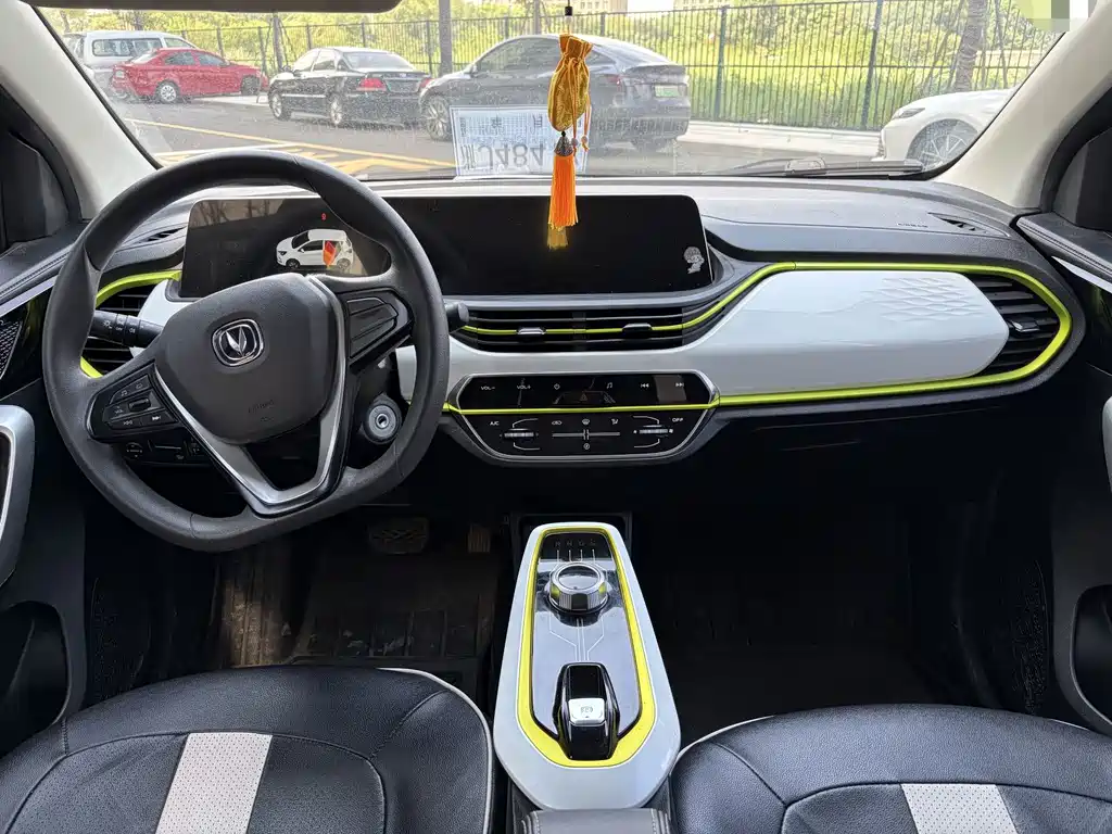 Changan Benben E-Star — миниатюра 3