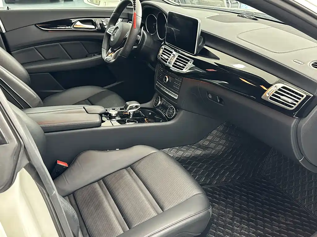 Mercedes-Benz CLS AMG AMG CLS 63 4MATIC, фото 12
