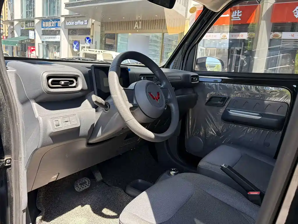 Wuling Zhiguang EV — миниатюра 4