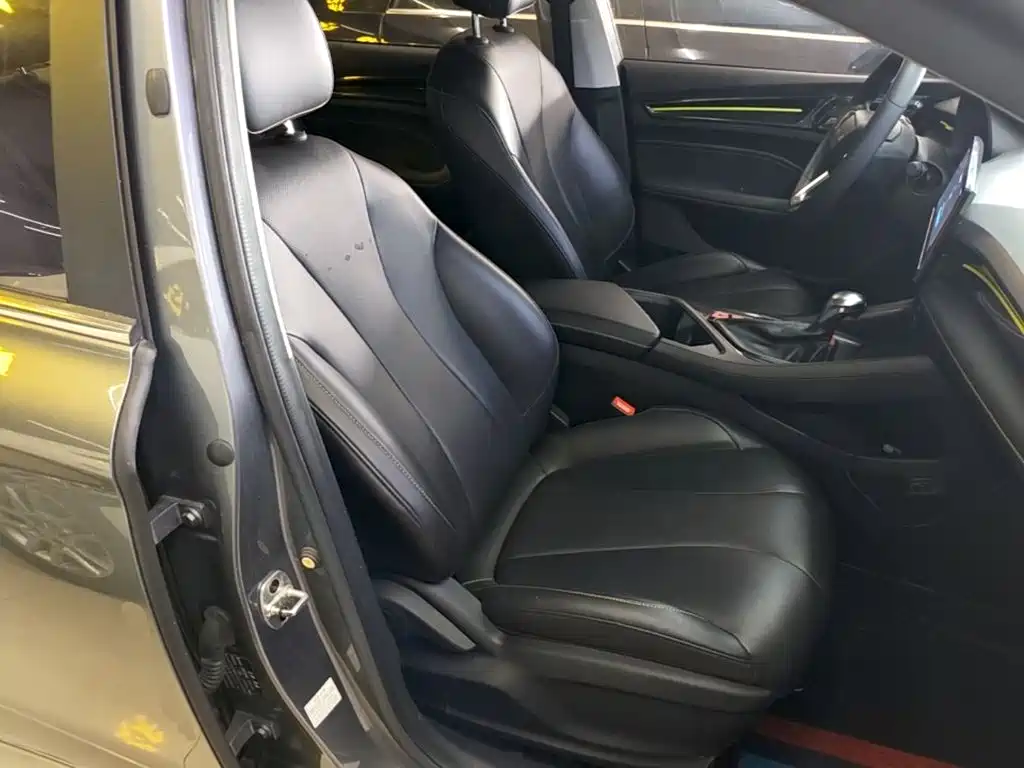 Roewe i5 — миниатюра 25