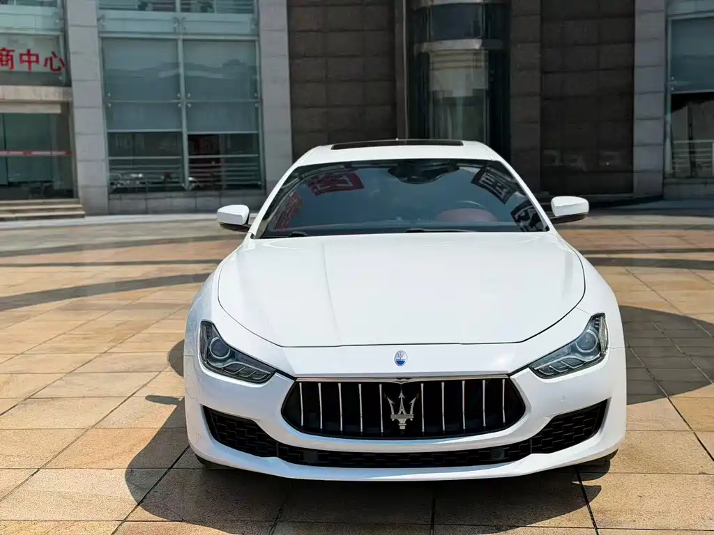 Maserati Ghibli — миниатюра 2