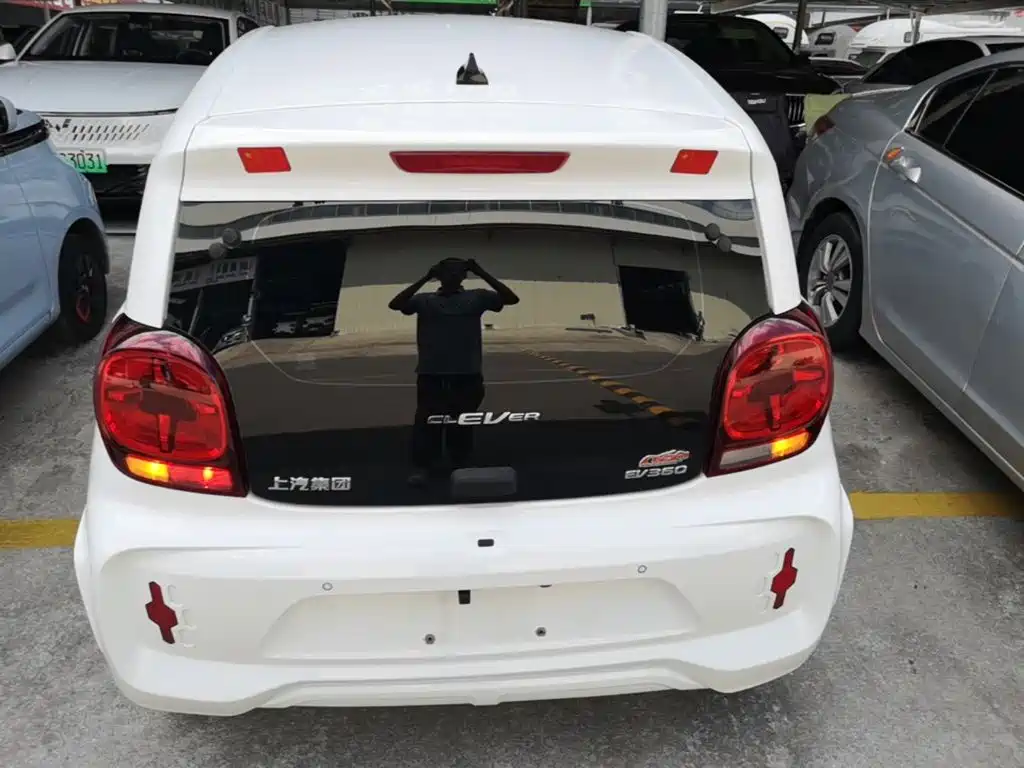 Roewe Clever — миниатюра 6