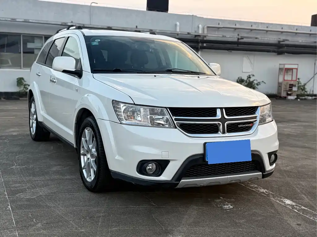 Dodge Journey — миниатюра 3