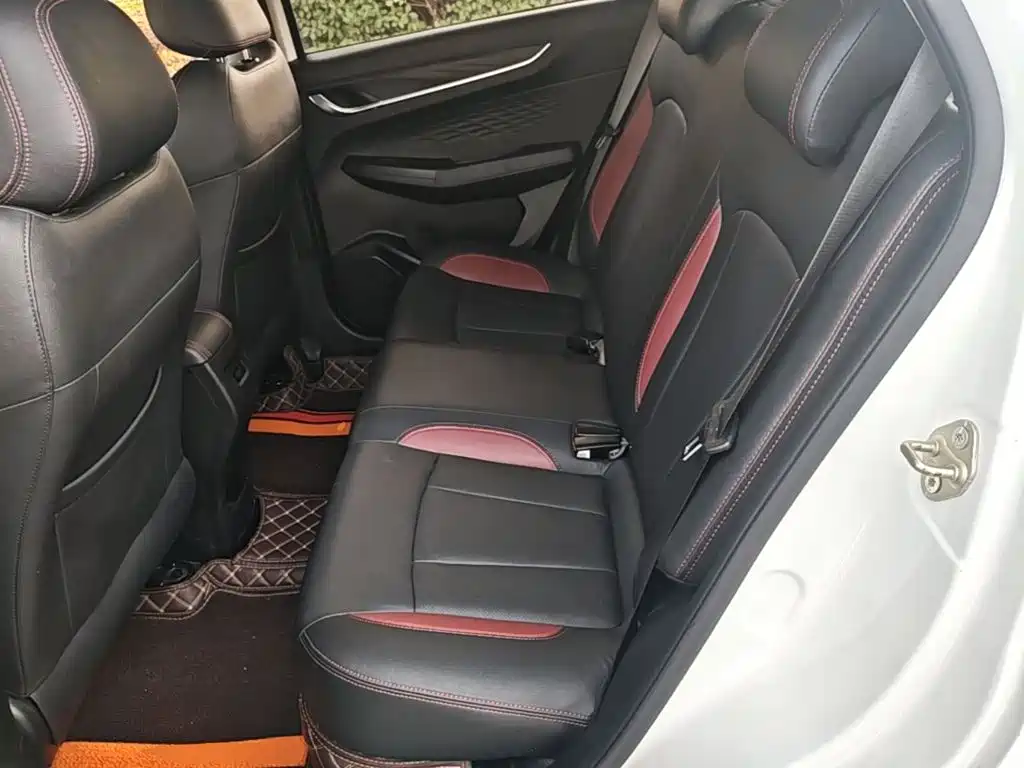 Geely Vision X3 — миниатюра 17