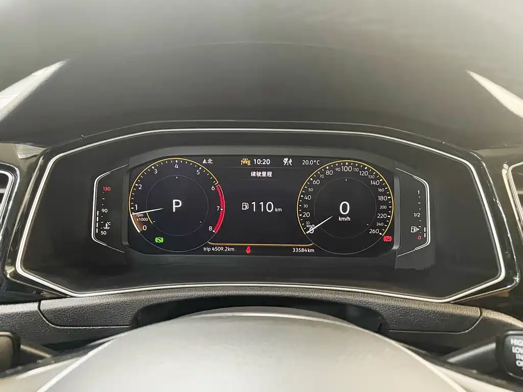 Volkswagen T-Roc — миниатюра 24