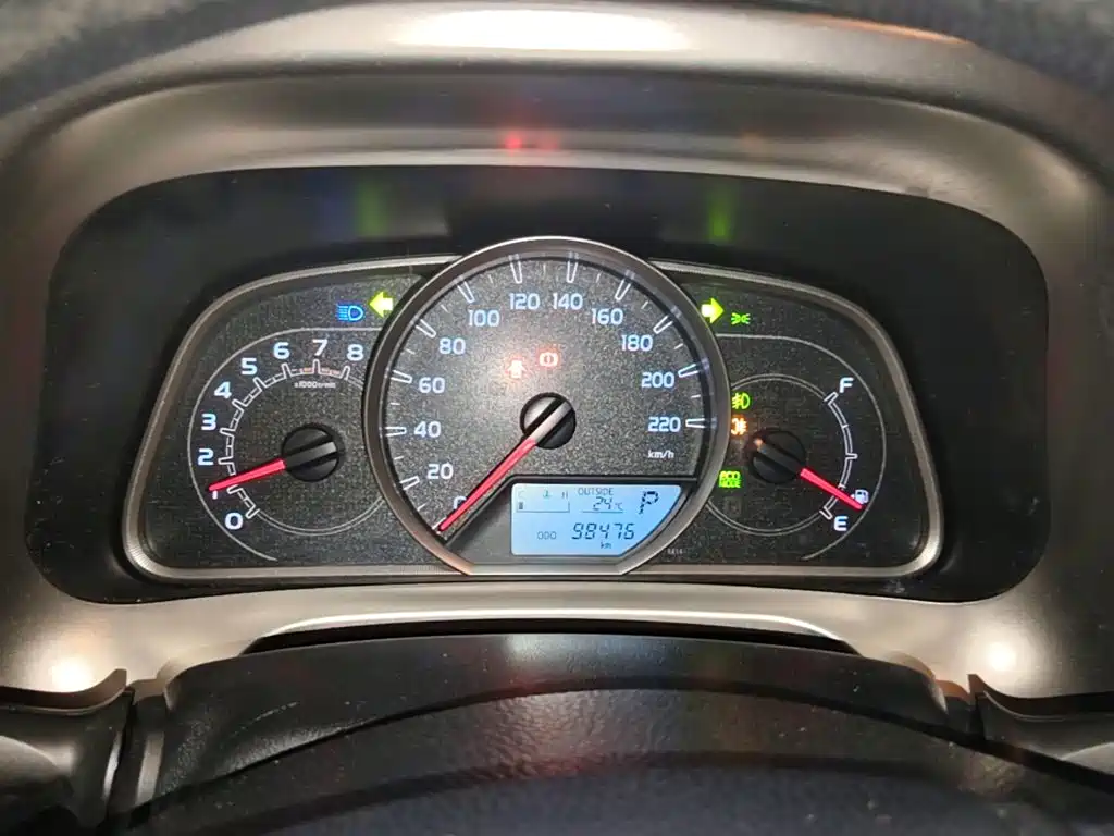 Toyota RAV4 — миниатюра 12