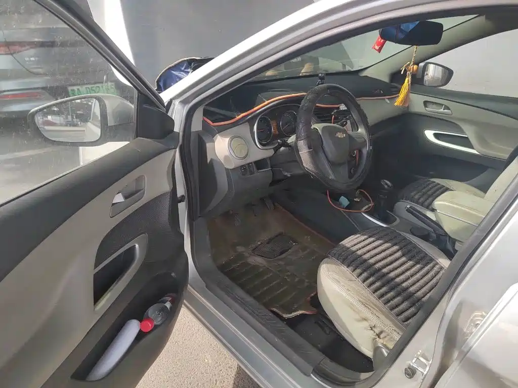 Chevrolet Sail — миниатюра 17