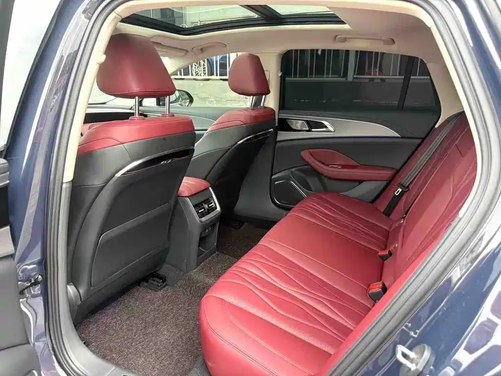 Hongqi Hongqi H5 — миниатюра 5