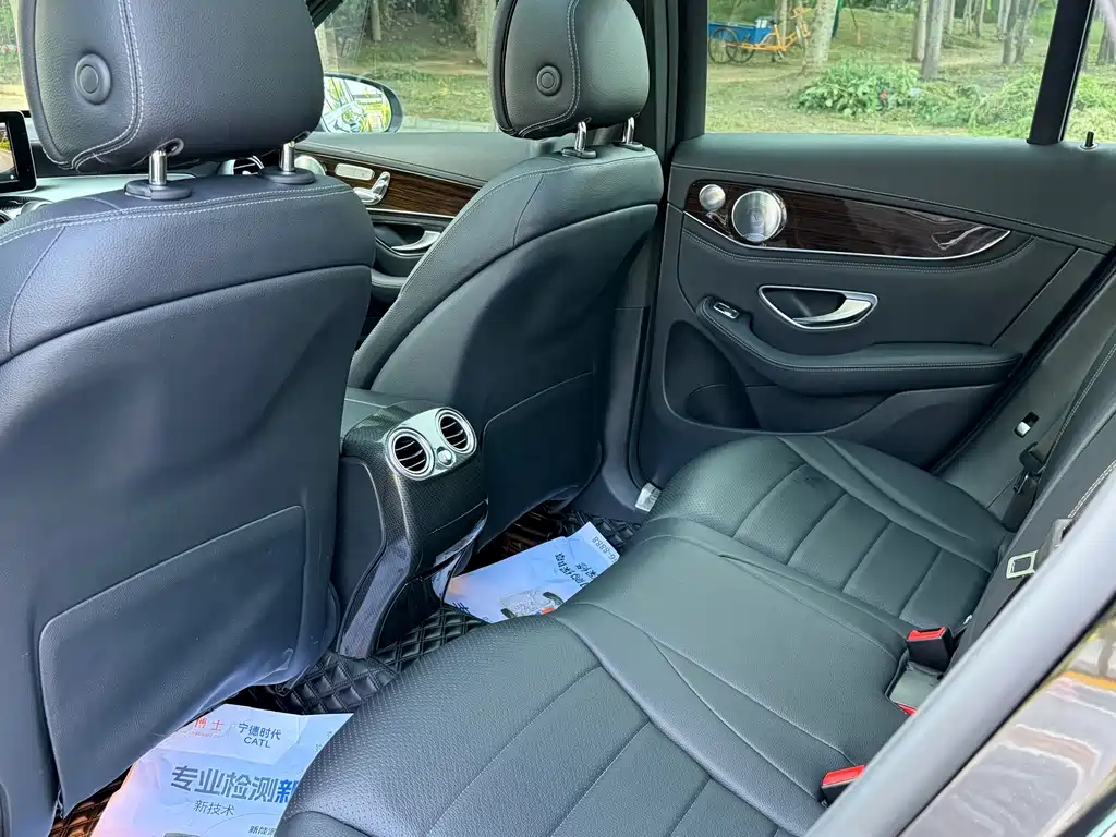 Mercedes-Benz GLC — миниатюра 22