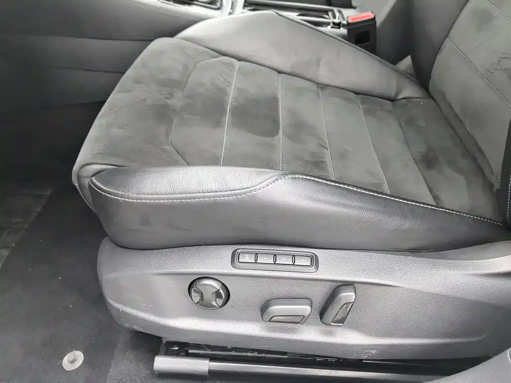 Volkswagen Golf — миниатюра 20