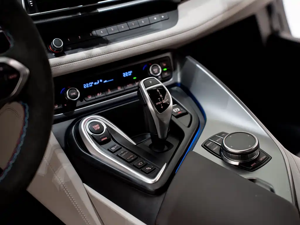 BMW i8 — миниатюра 22