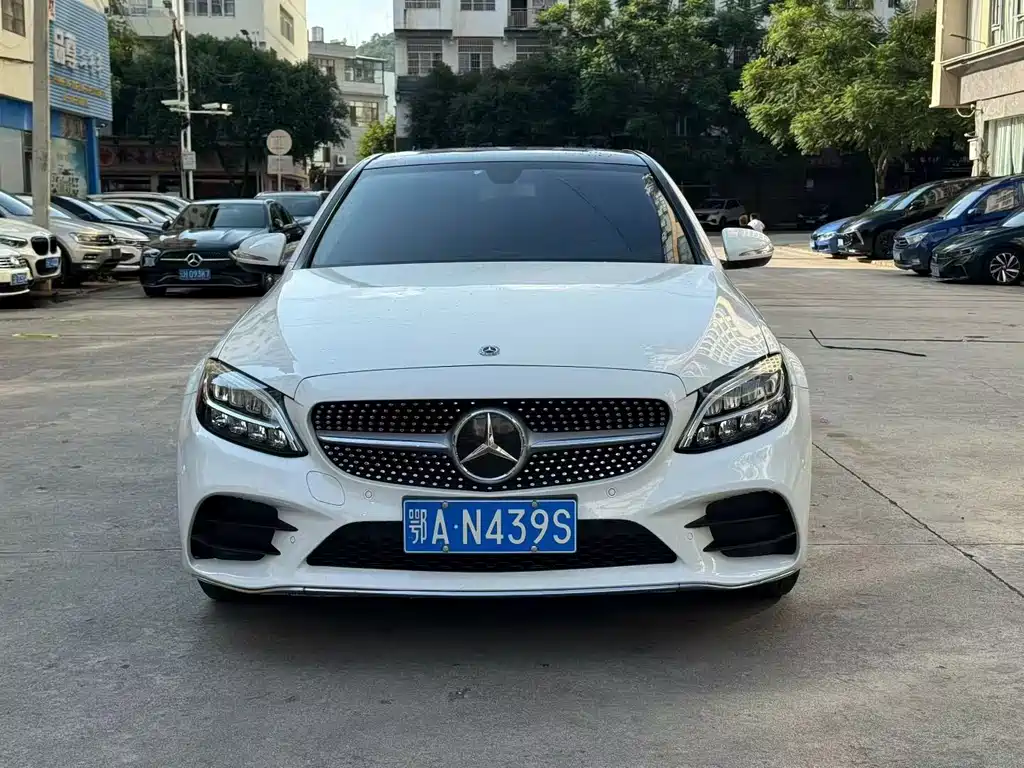 Mercedes-Benz C-Class — миниатюра 2