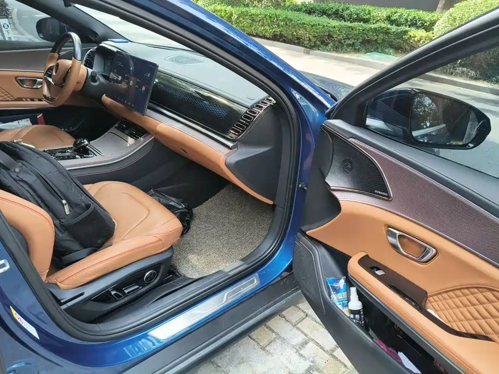 BYD Han — миниатюра 18