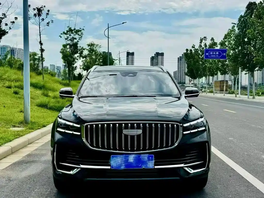 Geely Xingyue L — миниатюра 2