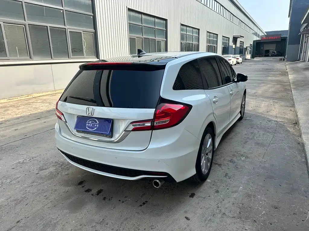 Honda Jade — миниатюра 5