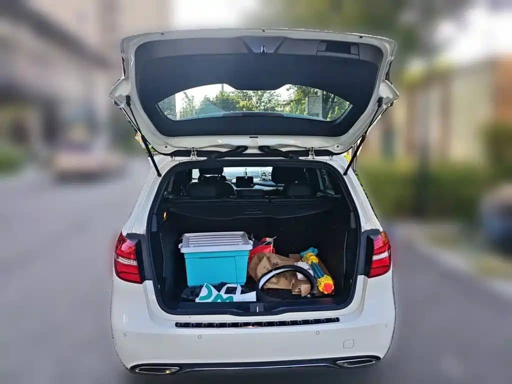 Mercedes-Benz B-Class — миниатюра 15