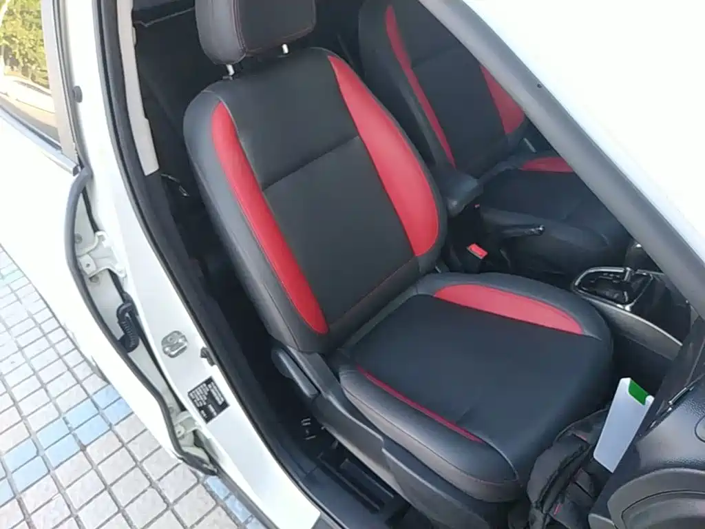 Changan CS15 — миниатюра 25