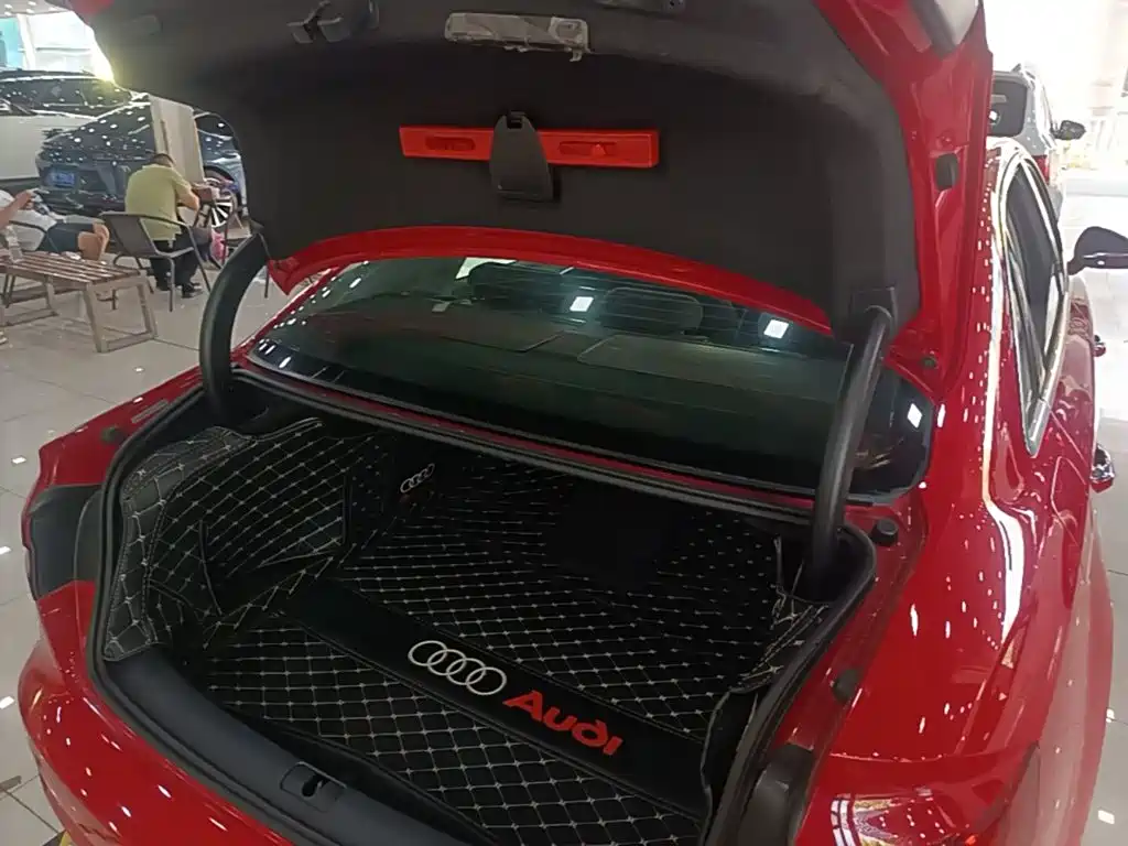 Audi A4L — миниатюра 19
