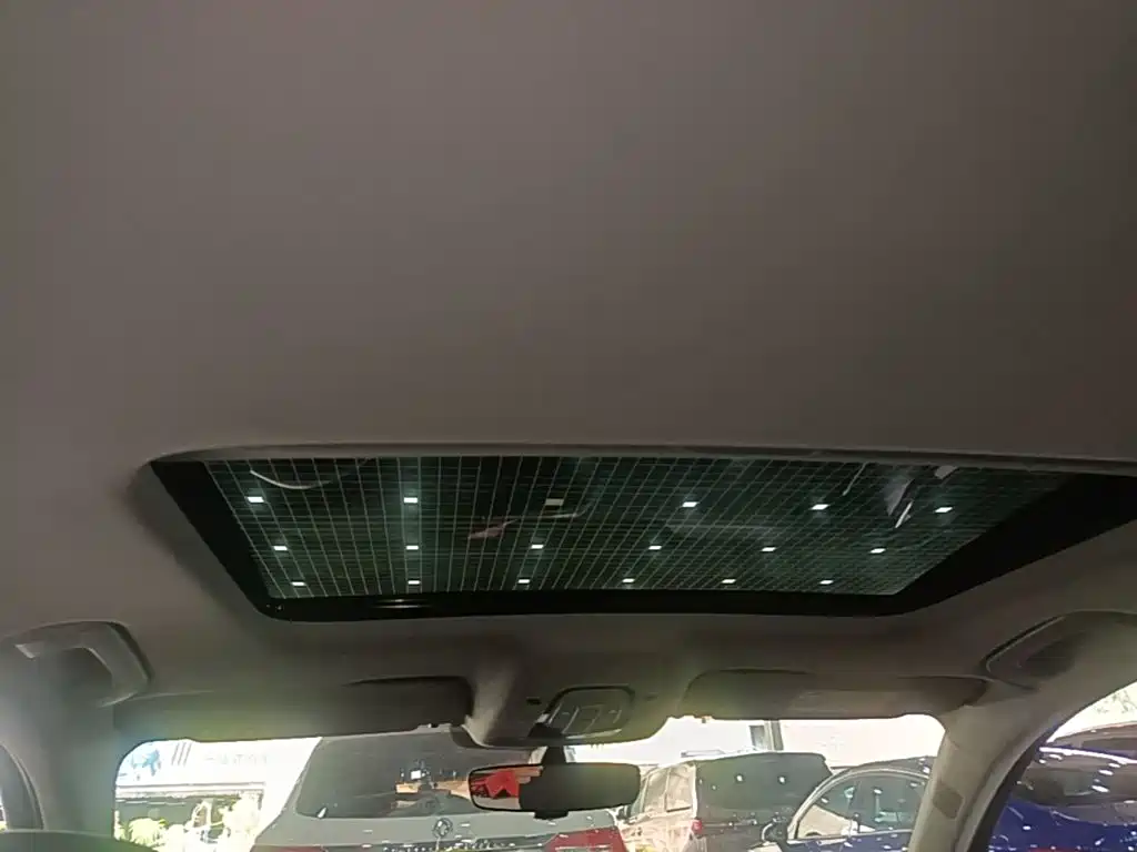 Audi A4L — миниатюра 18