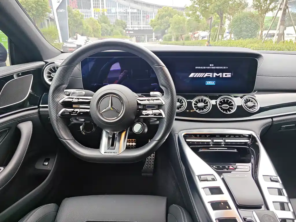 Mercedes-Benz AMG GT — миниатюра 9