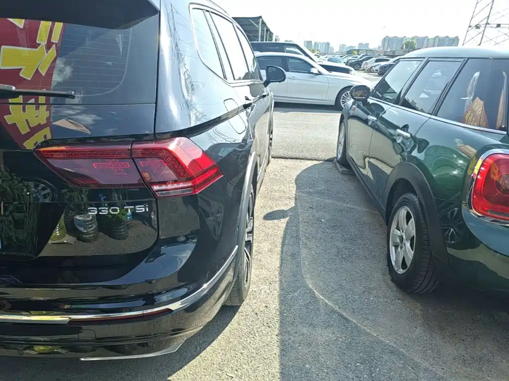 Volkswagen Tiguan L — миниатюра 8
