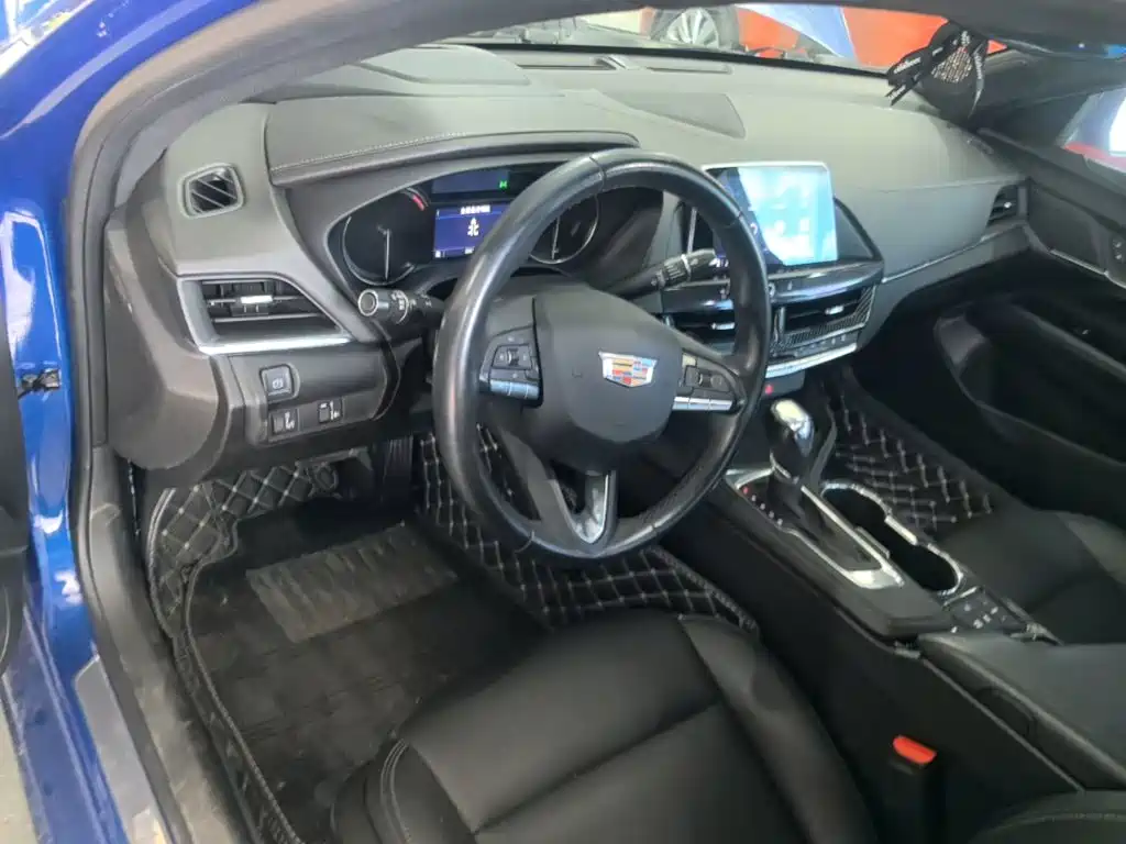 Cadillac CT4 — миниатюра 10