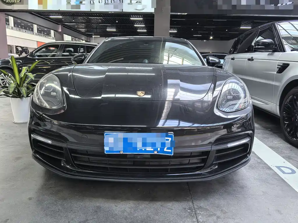 Porsche Panamera — миниатюра 2