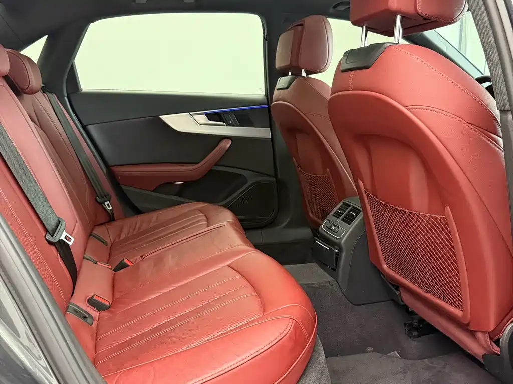 Audi A4L — миниатюра 22