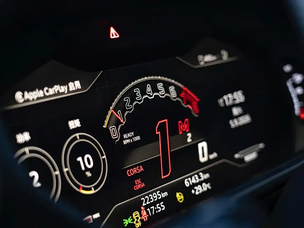 Lamborghini Urus — миниатюра 12