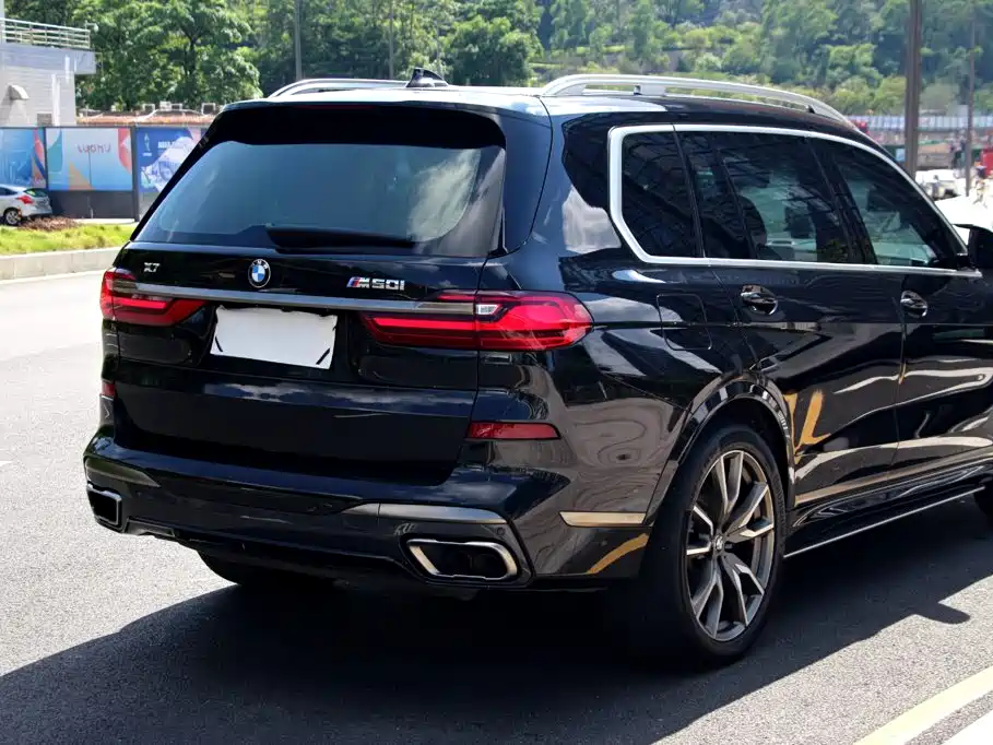 BMW X7 — миниатюра 10