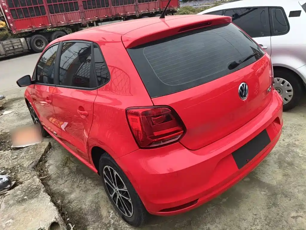 Volkswagen Polo — миниатюра 5