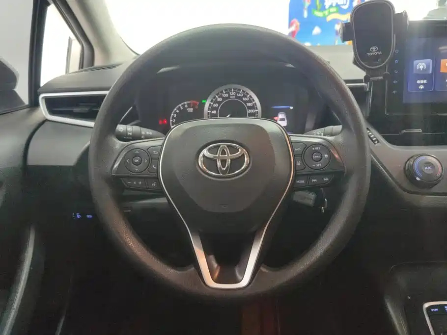 Toyota Corolla — миниатюра 15