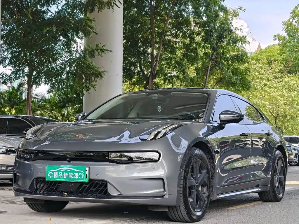 Zeekr 001