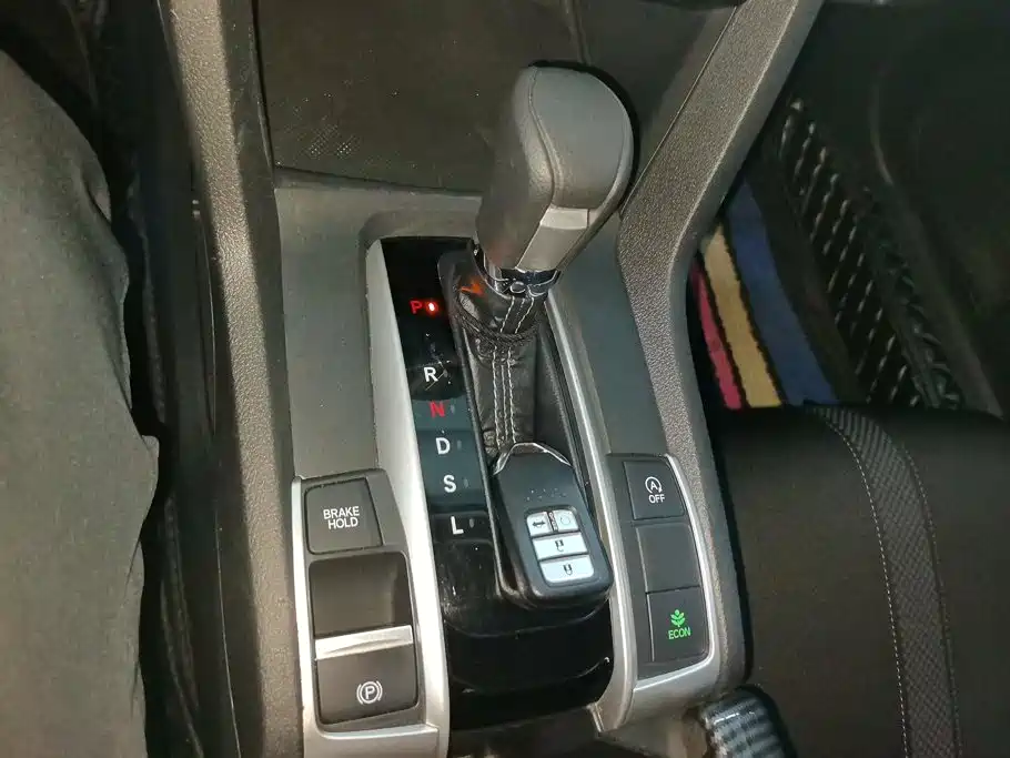 Honda Civic — миниатюра 16