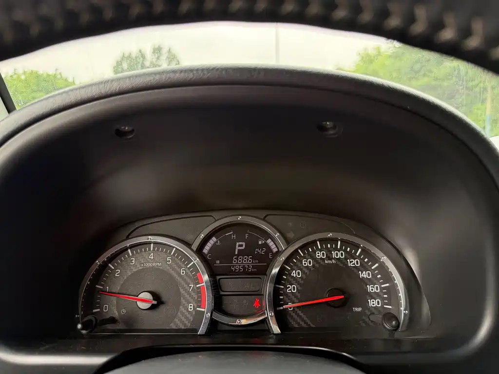 Suzuki Jimny — миниатюра 9