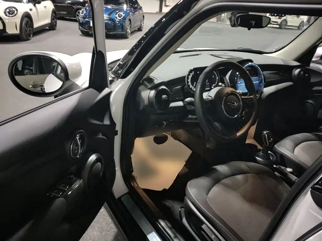 MINI Mini — миниатюра 16