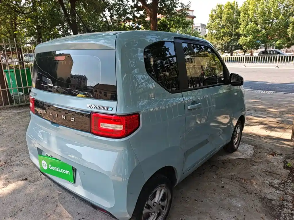Wuling MINIEV — миниатюра 7