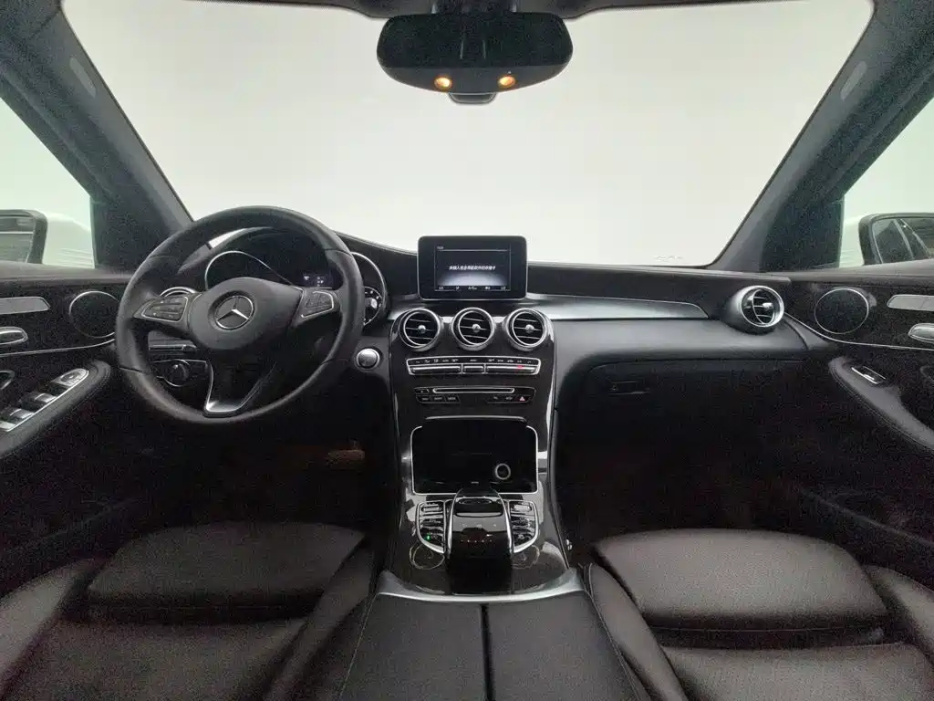 Mercedes-Benz GLC — миниатюра 5