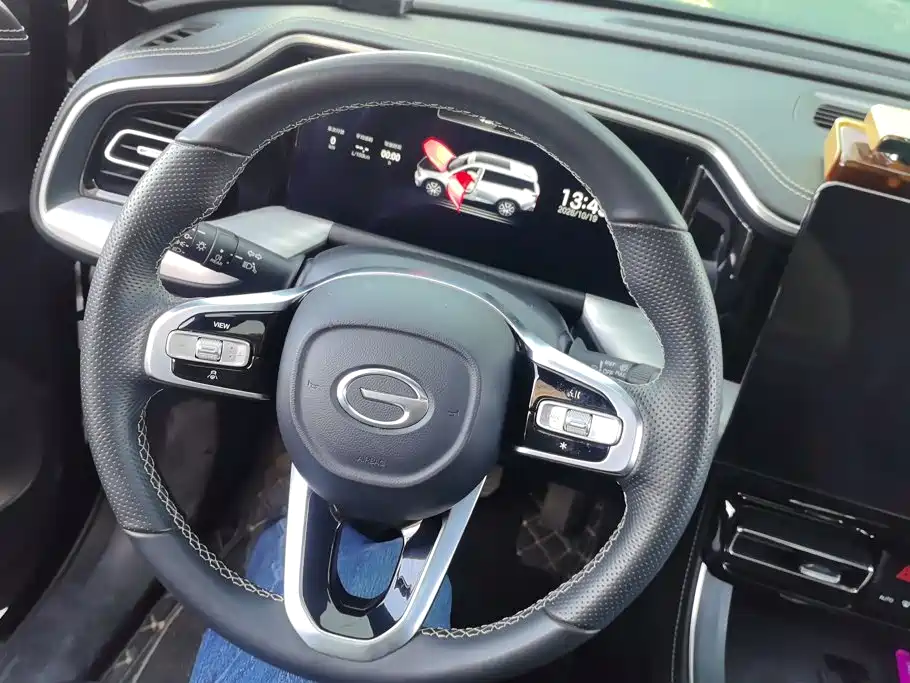 GAC Motor Trumpchi GS8 — миниатюра 15