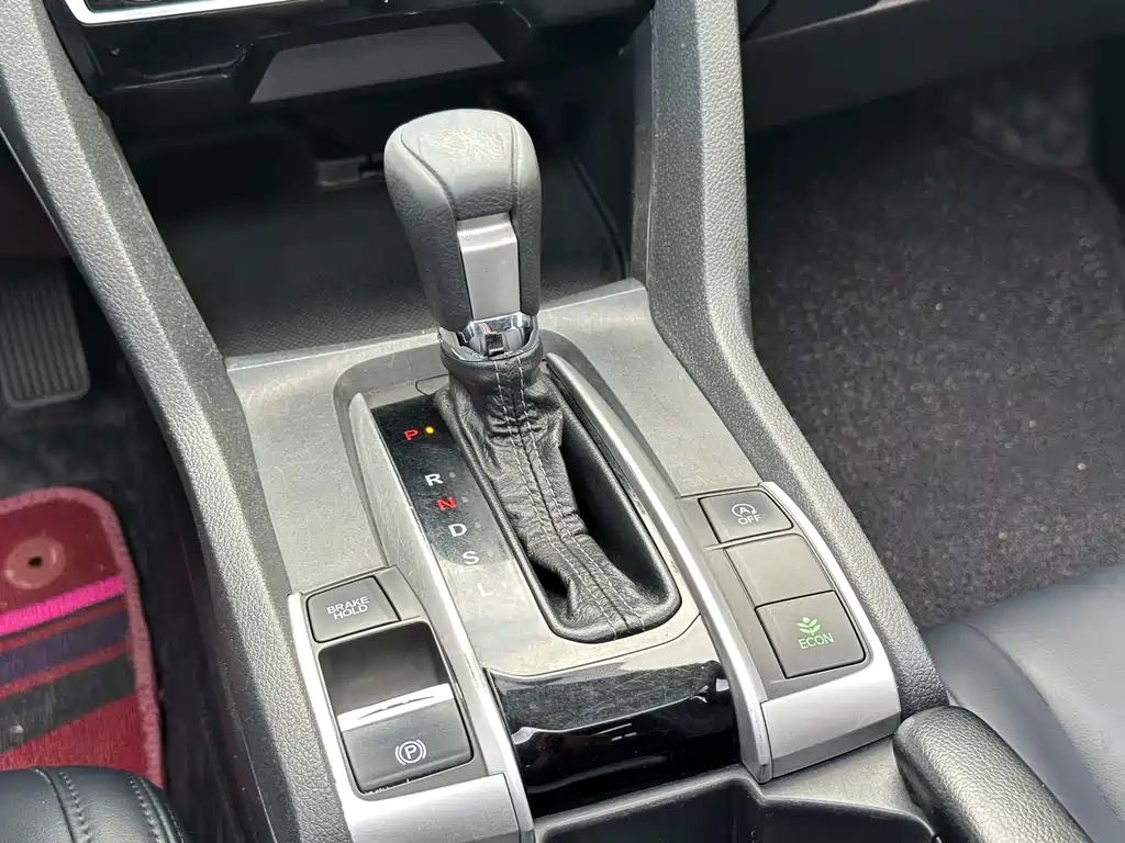Honda Civic — миниатюра 12