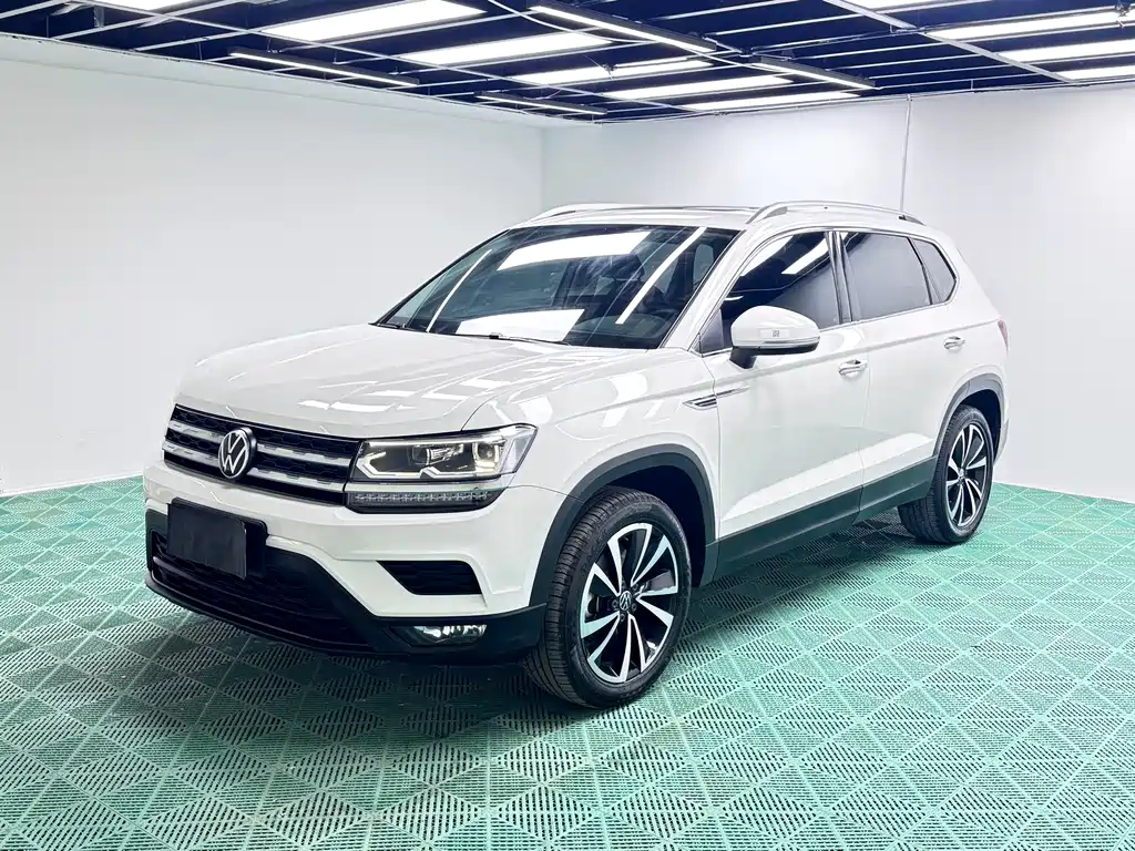 Купить Volkswagen Tharu